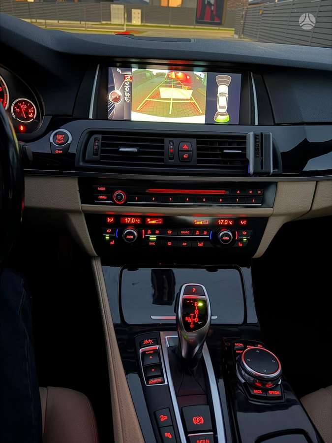 BMW 528, 2.0 l., Седан