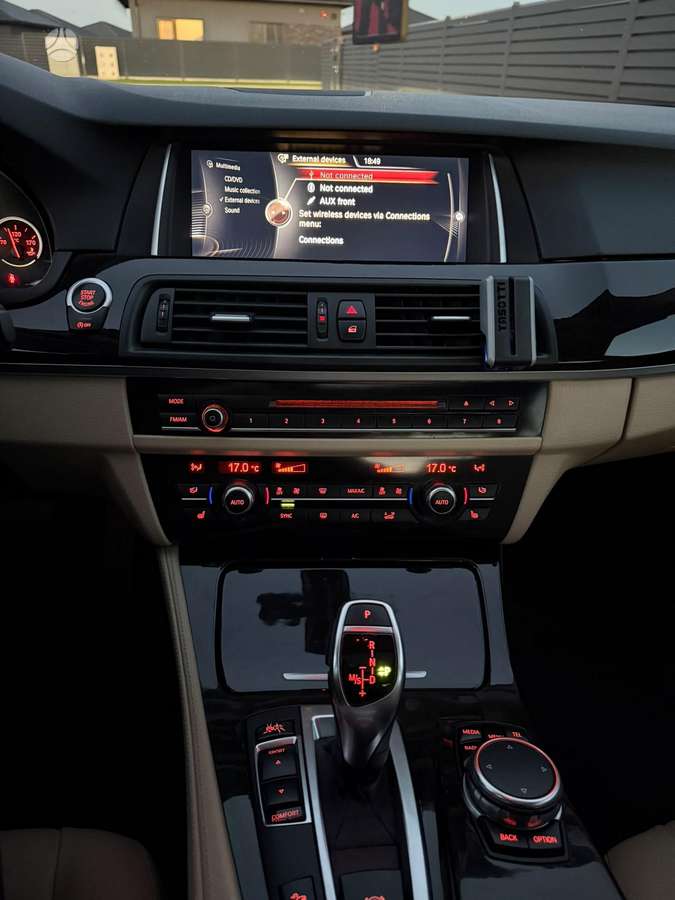 BMW 528, 2.0 l., Седан