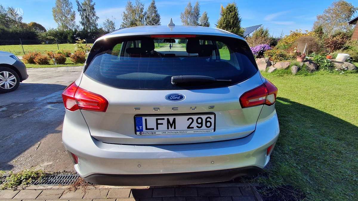 Ford Focus, 1.0 l., Хэтчбек