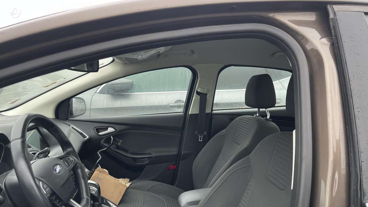 Ford Focus, 1.0 l., Седан