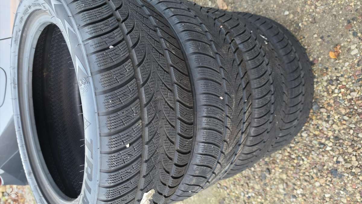 Triangle, vasarinės 225/50 R17