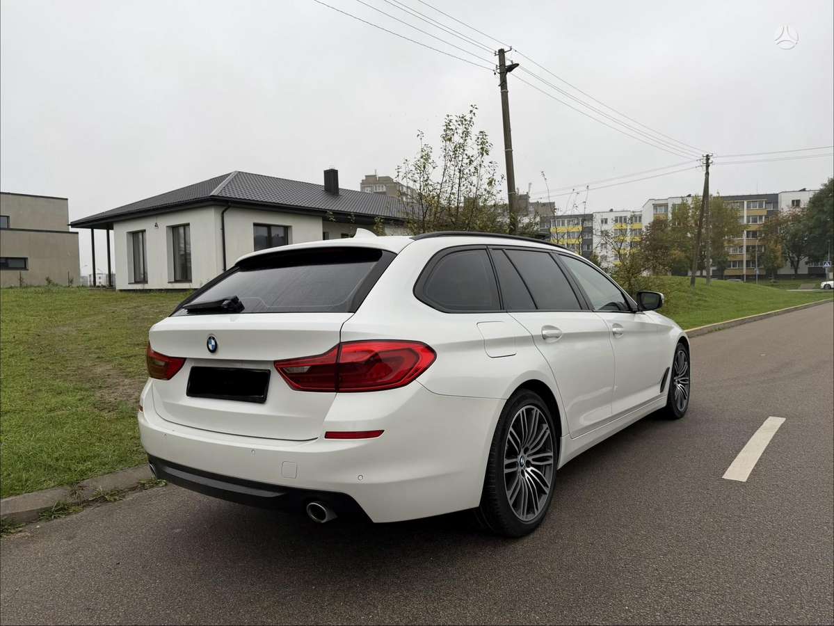 BMW 520, 2.0 l., wagon