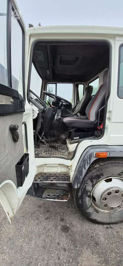 Volvo FL6, dumpers / tippers