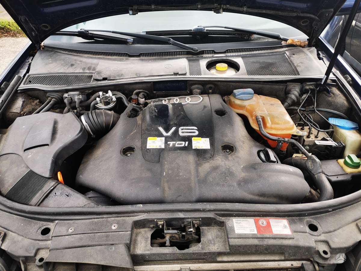 Audi A6, 2.5 l., Седан