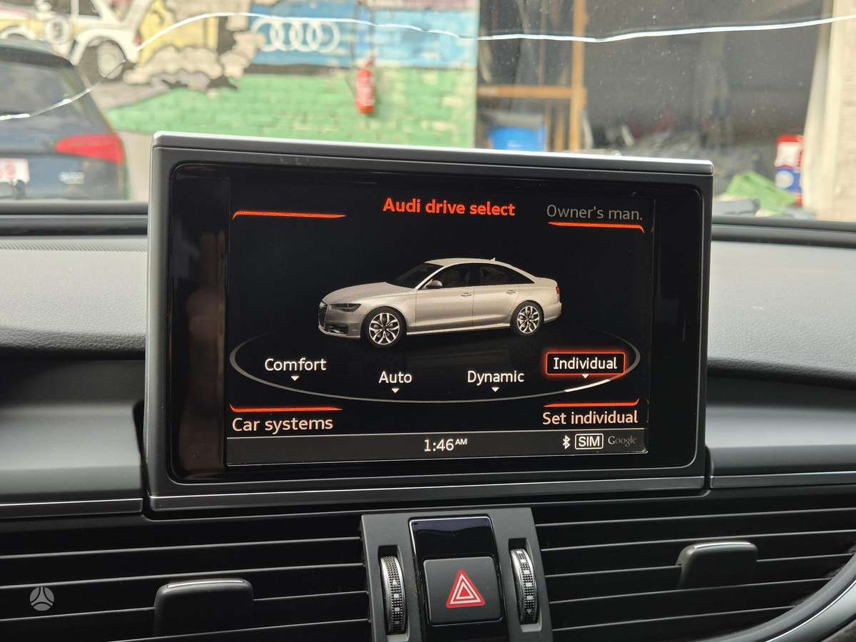 Audi A6, 2.0 l., Седан