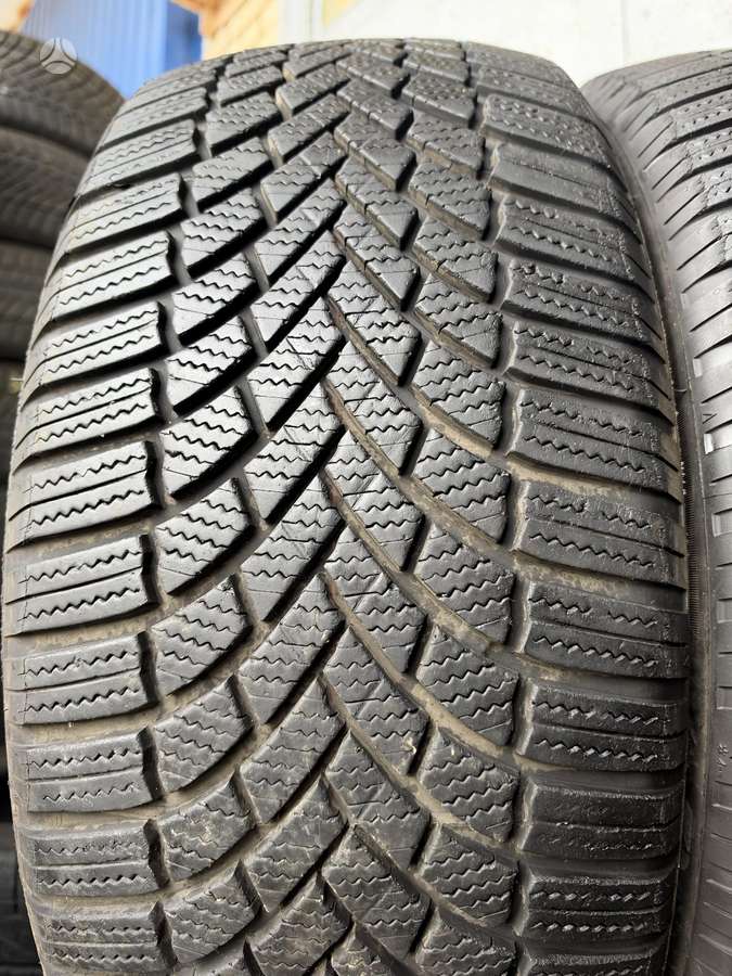 Bridgestone Blizzak LM005, зимние 235/50 R19
