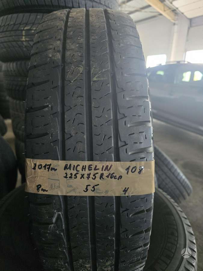 Michelin, žieminės 225/75 R16