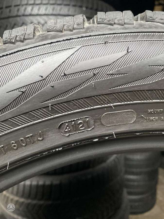 Nokian, winter 275/45 R20
