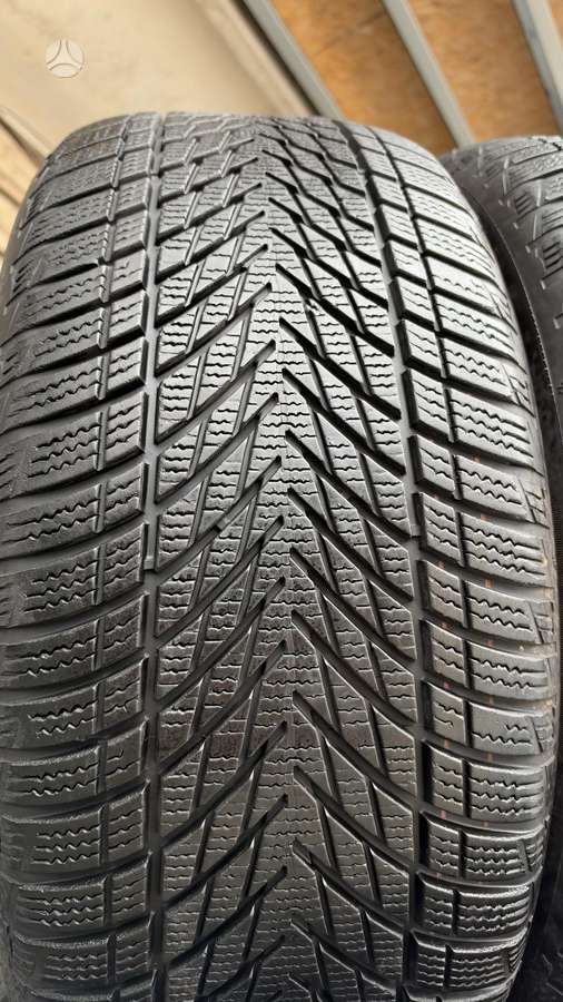 Goodyear Ultragrip Performance 3, winter 235/45 R18