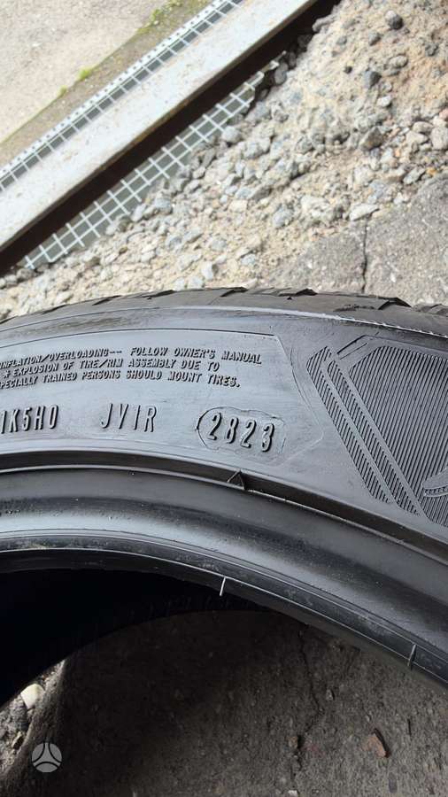 Goodyear Ultragrip Performance 3, winter 235/45 R18