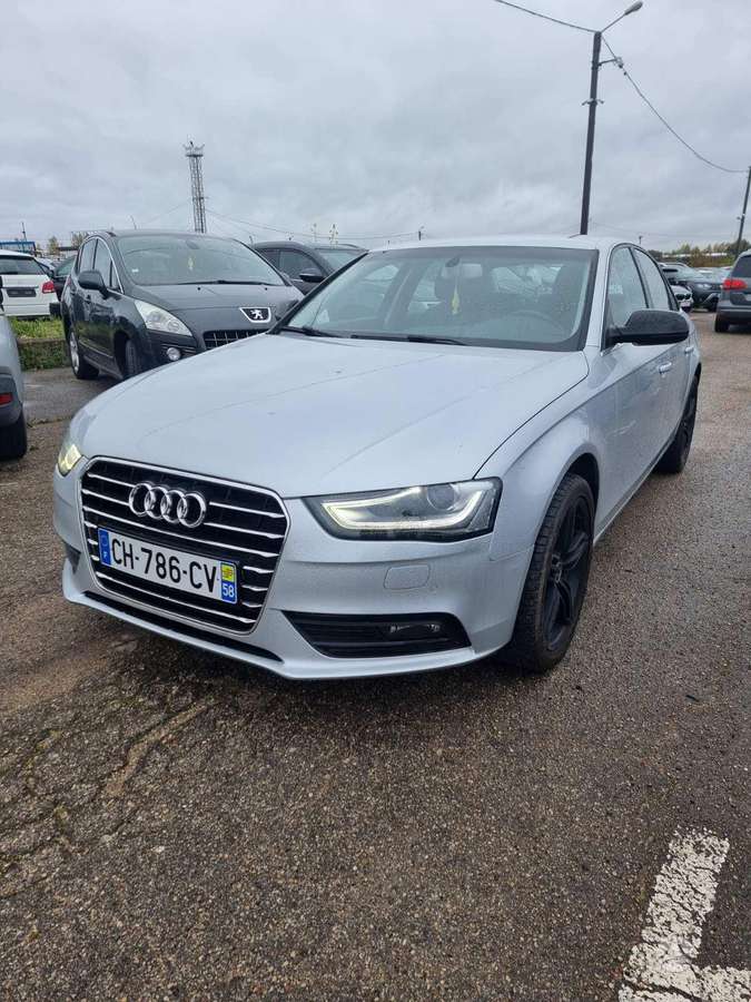 Audi A4, 2.0 l., Седан