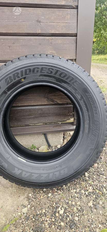 Bridgestone Blizzak, зимние 235/65 R16
