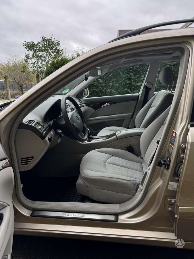 Mercedes-Benz E280, 3.2 l., Универсал