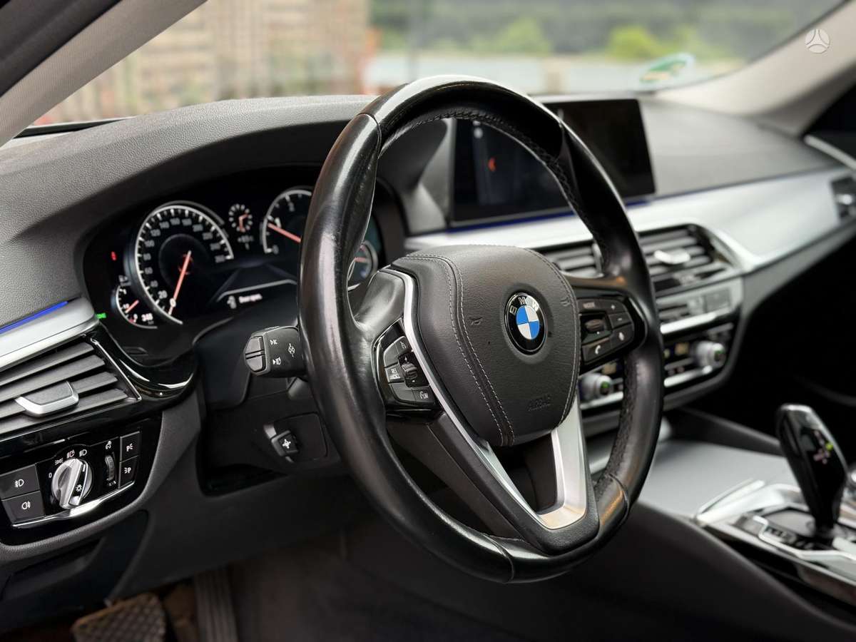 BMW 520, 2.0 l., universalas