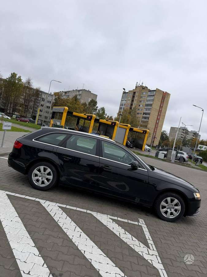 Audi A4, 1.8 l., wagon