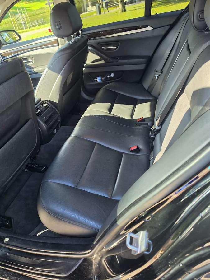 BMW 528, 2.0 l., Седан