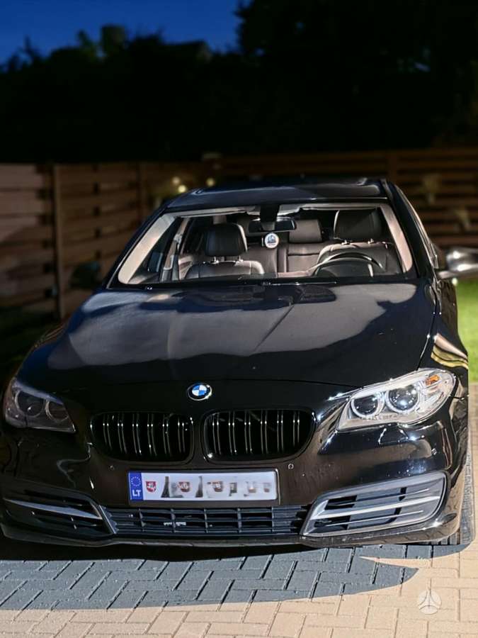 BMW 528, 2.0 l., Седан
