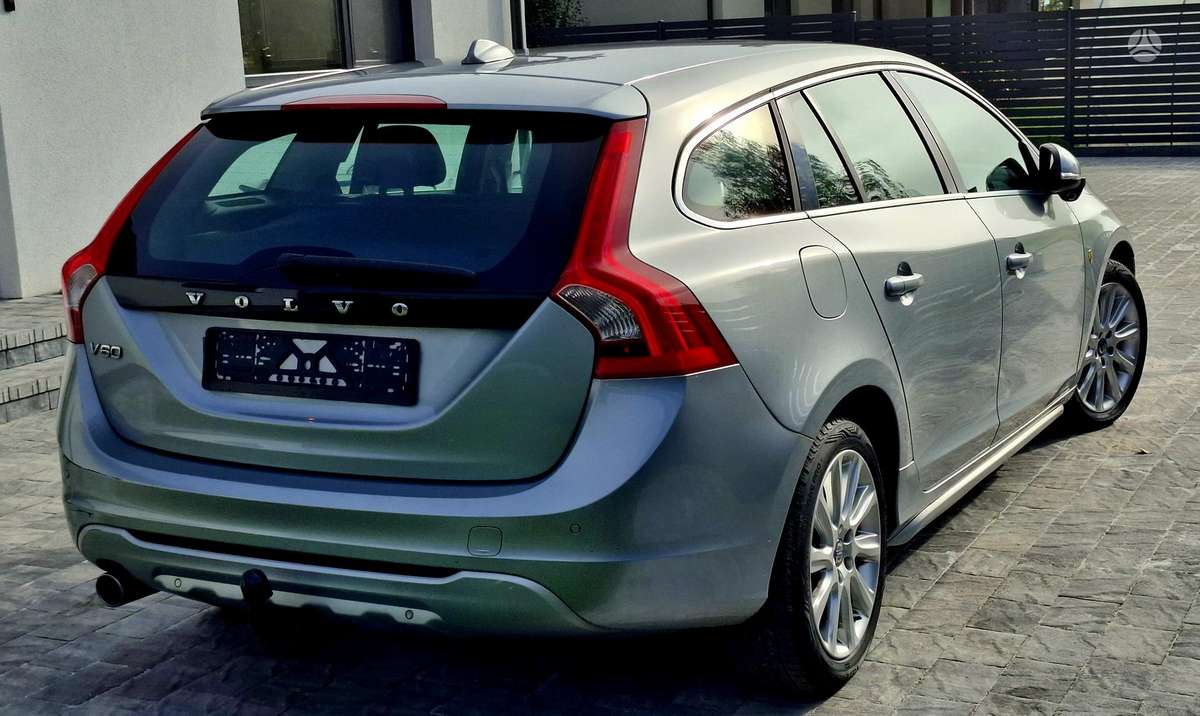 Volvo V60, 2.0 l., Универсал