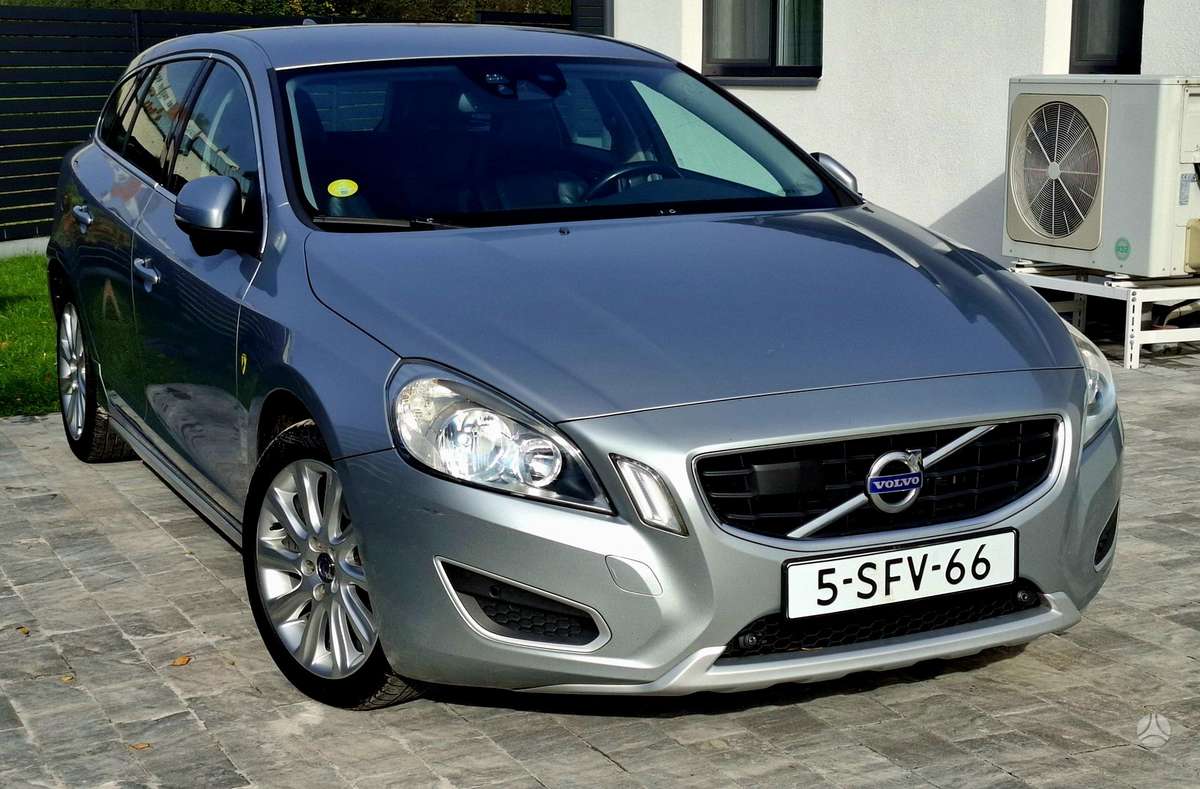 Volvo V60, 2.0 l., Универсал