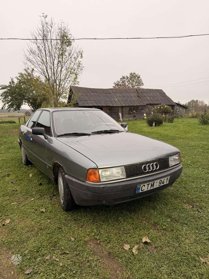 Audi 80, 1.8 l., Седан