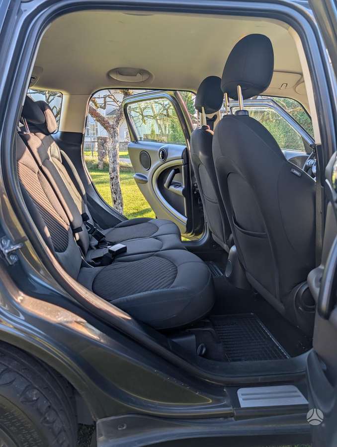 Mini Cooper SD, 2.0 l., off-road / crossover