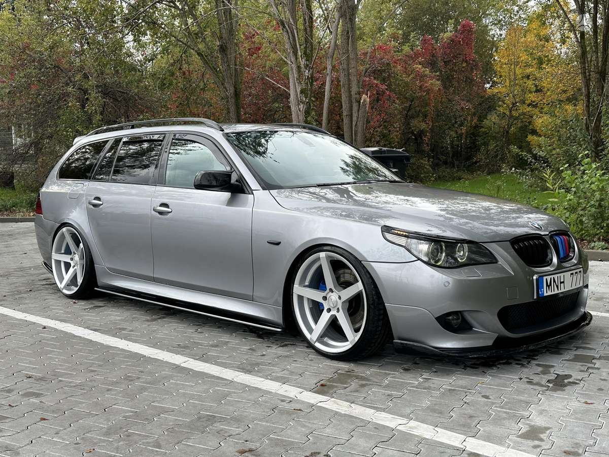 BMW 525, 2.5 l., wagon