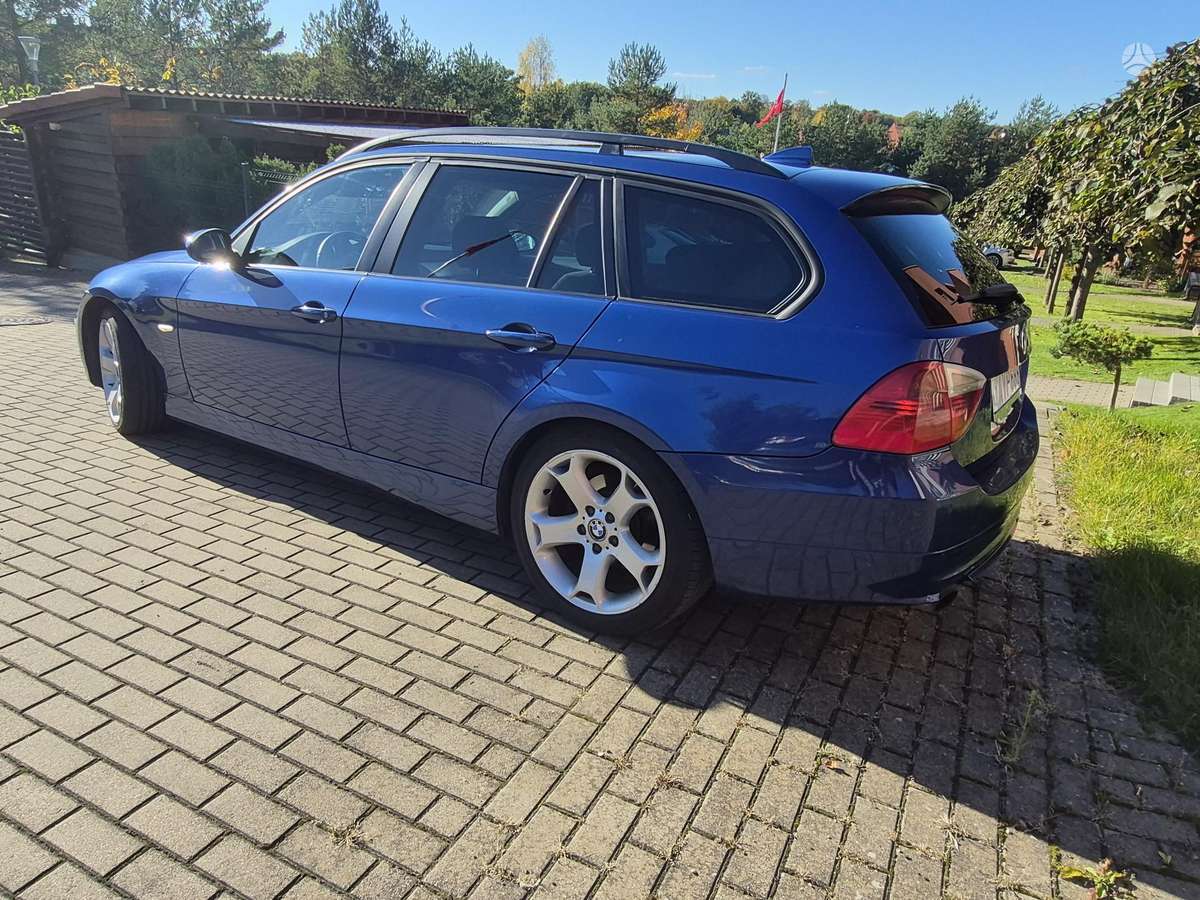 BMW 320, 2.0 l., Универсал