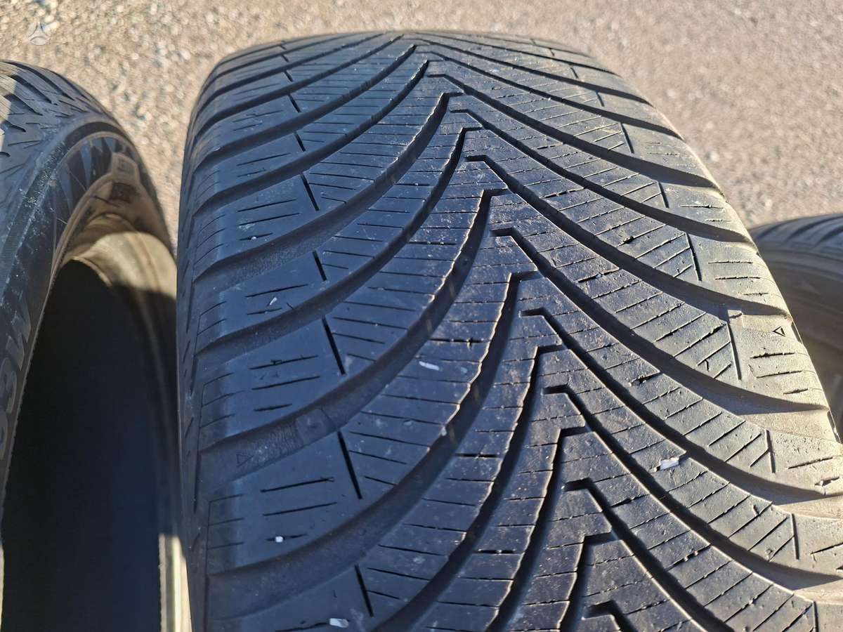 Hankook, всесезонные 205/50 R17