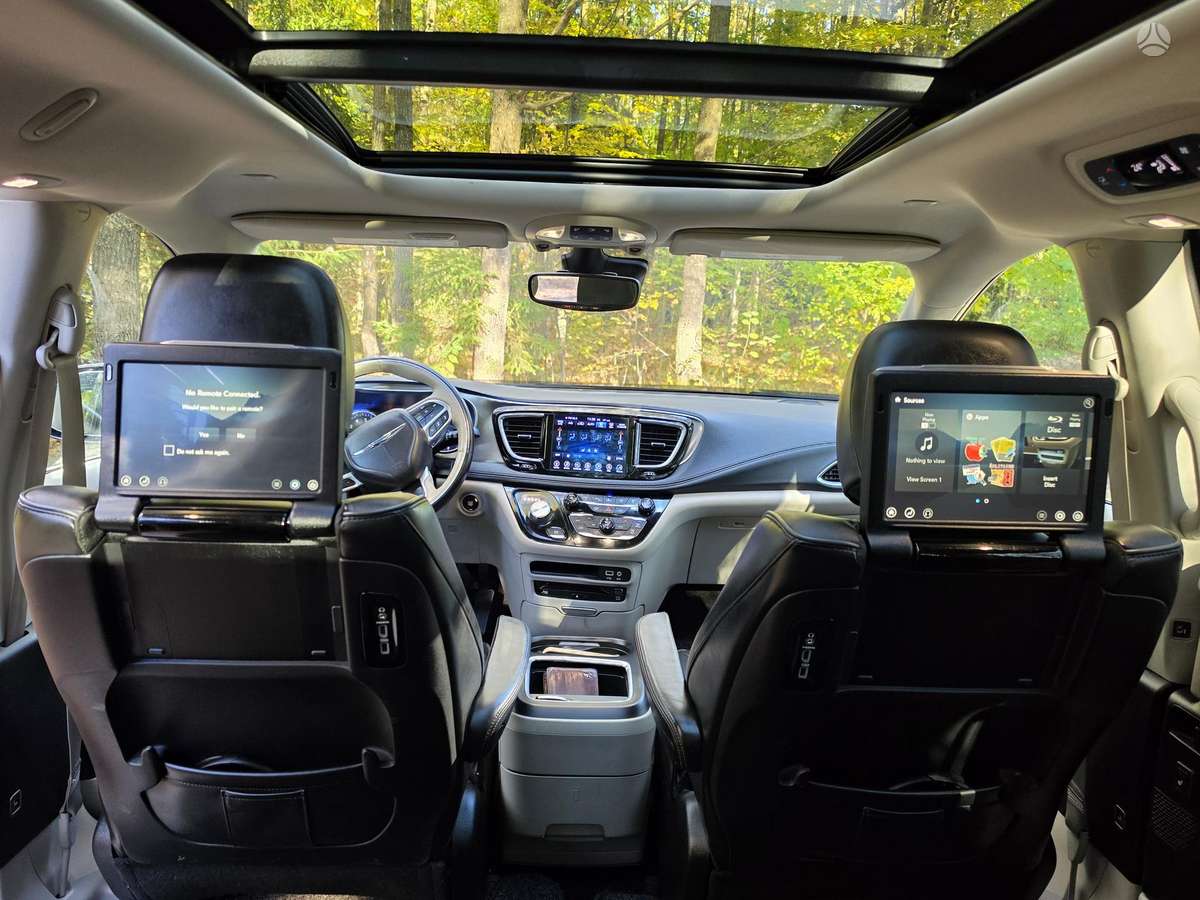 Chrysler Pacifica, 3.6 l., Универсал