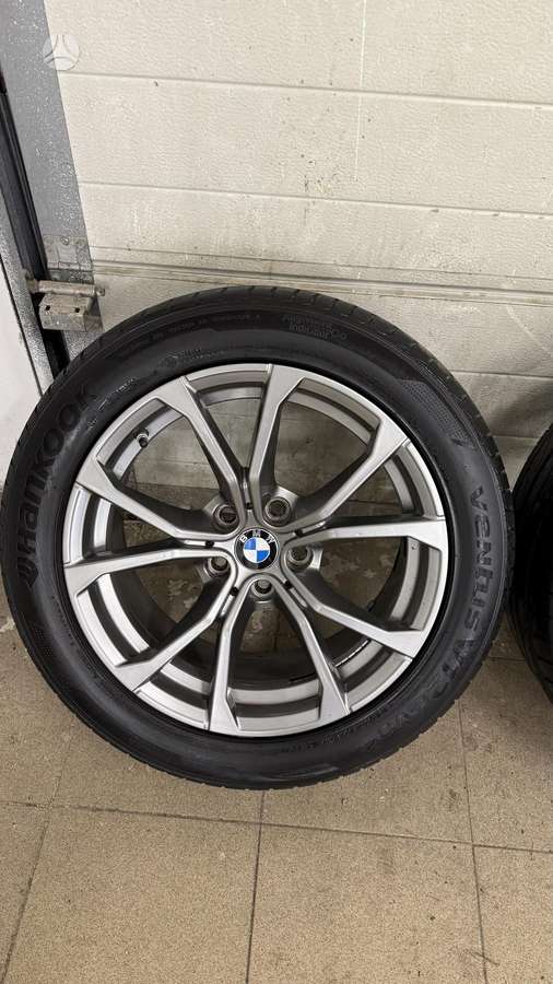 BMW, lengvojo lydinio, R17
