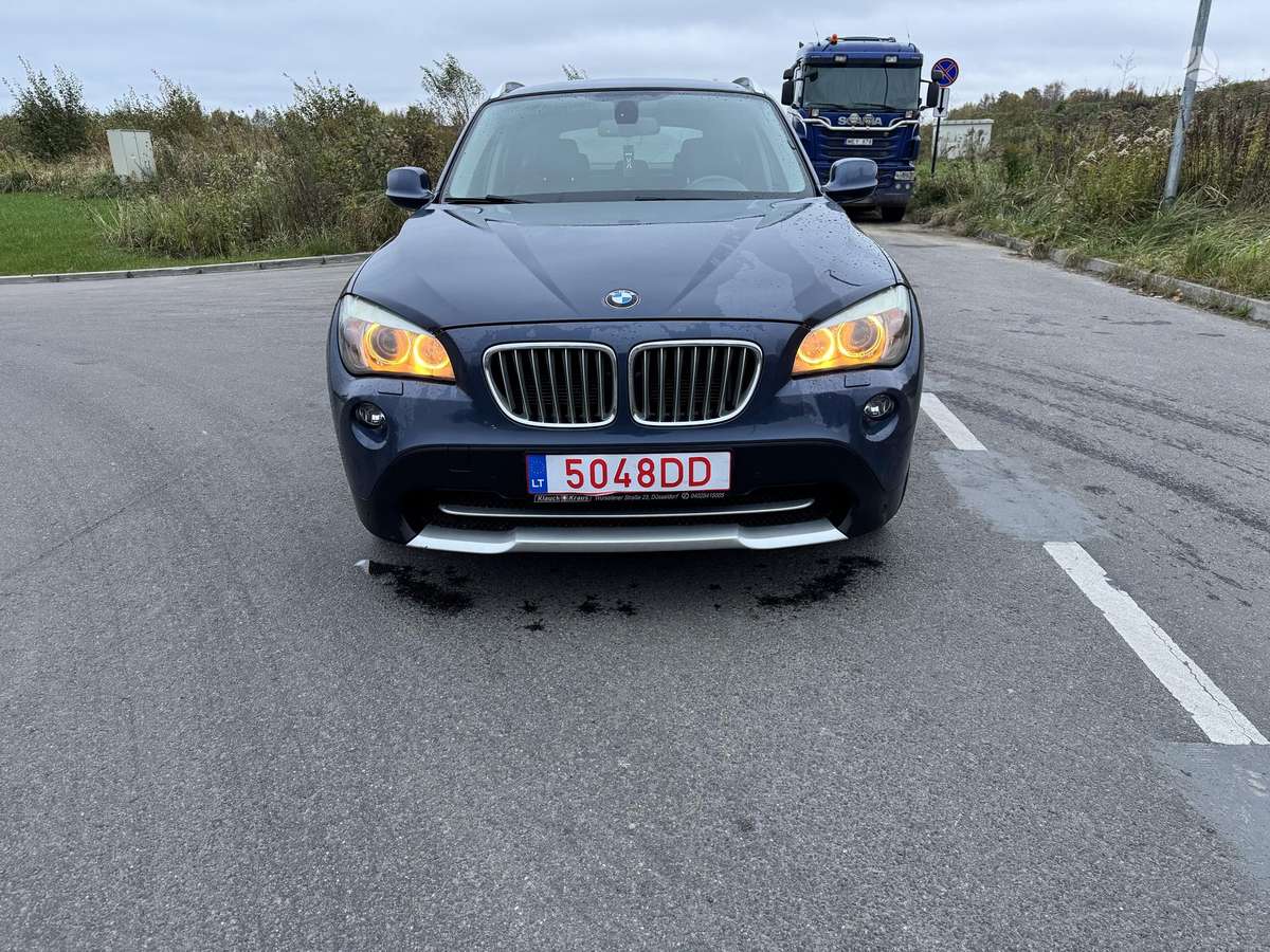 BMW X1
