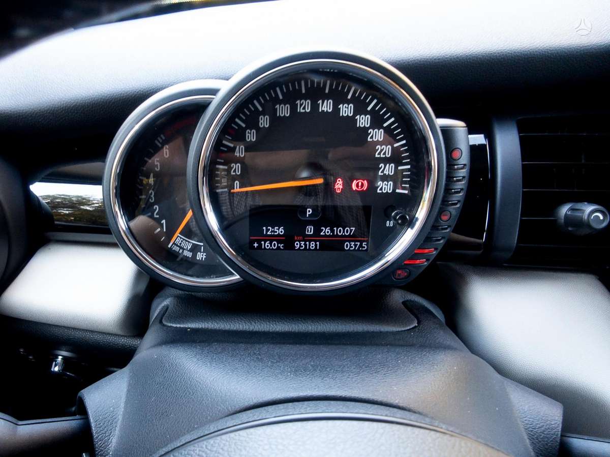 Mini Cooper, 1.5 l., Хэтчбек