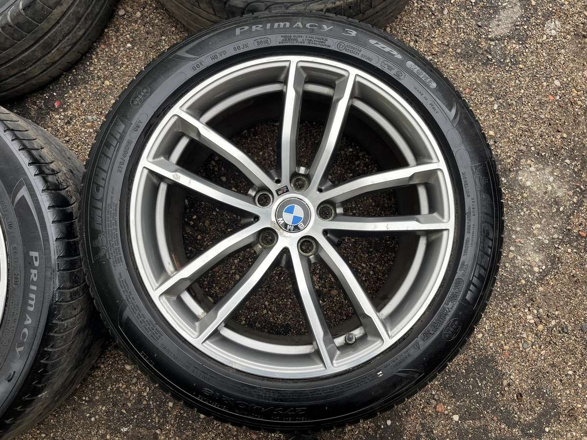 BMW, lengvojo lydinio, R18