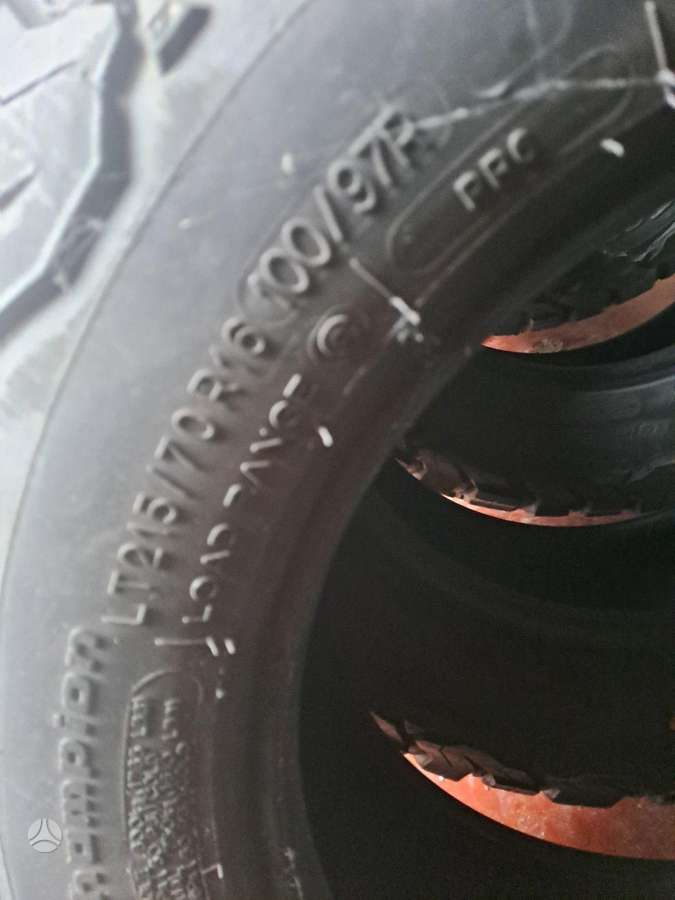 -Kita-, всесезонные 215/70 R16