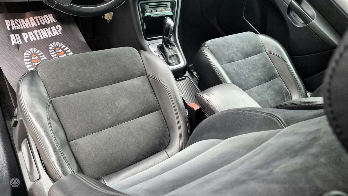 Volkswagen Sharan 2012 — photo 37