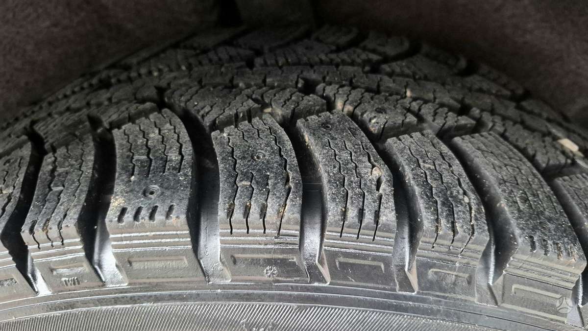 Volkswagen Sharan 2012 — photo 48