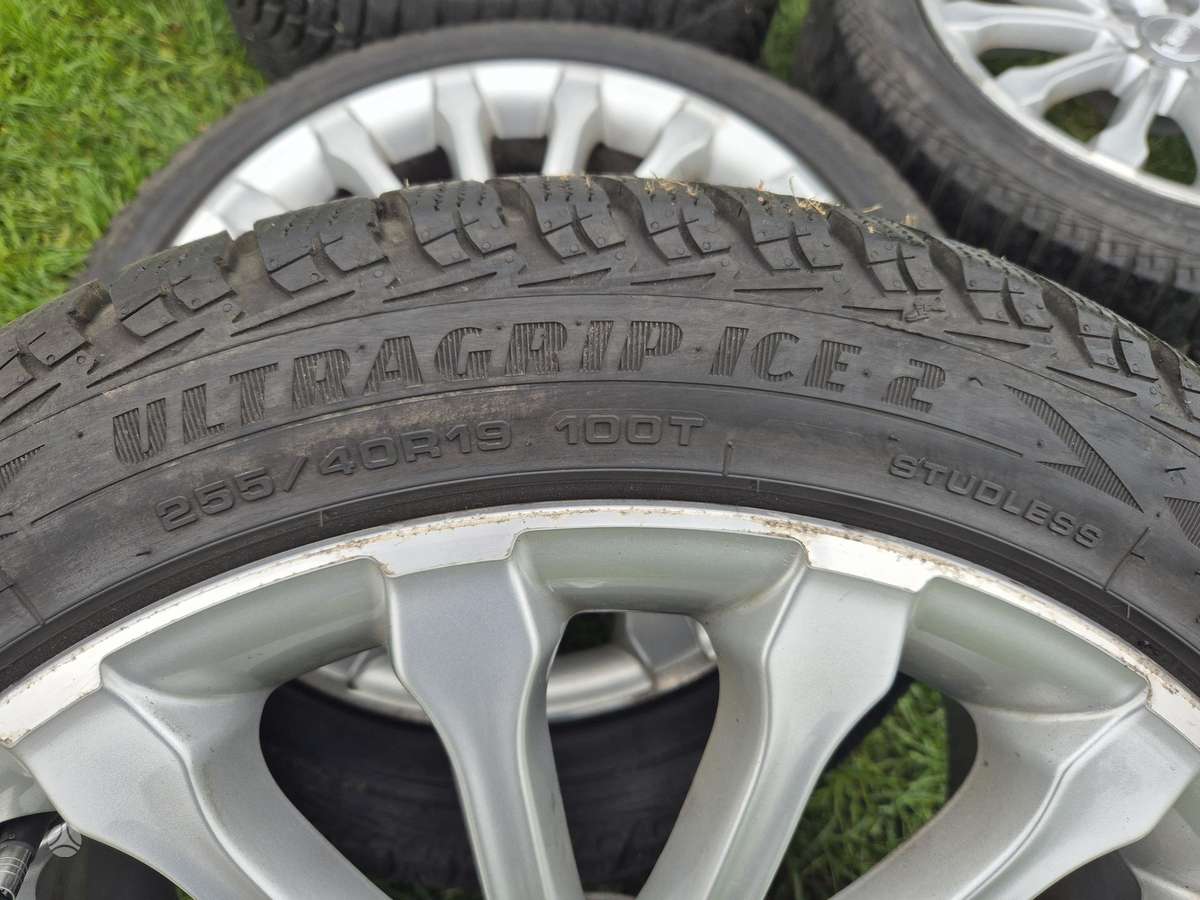 Audi, lengvojo lydinio, R19