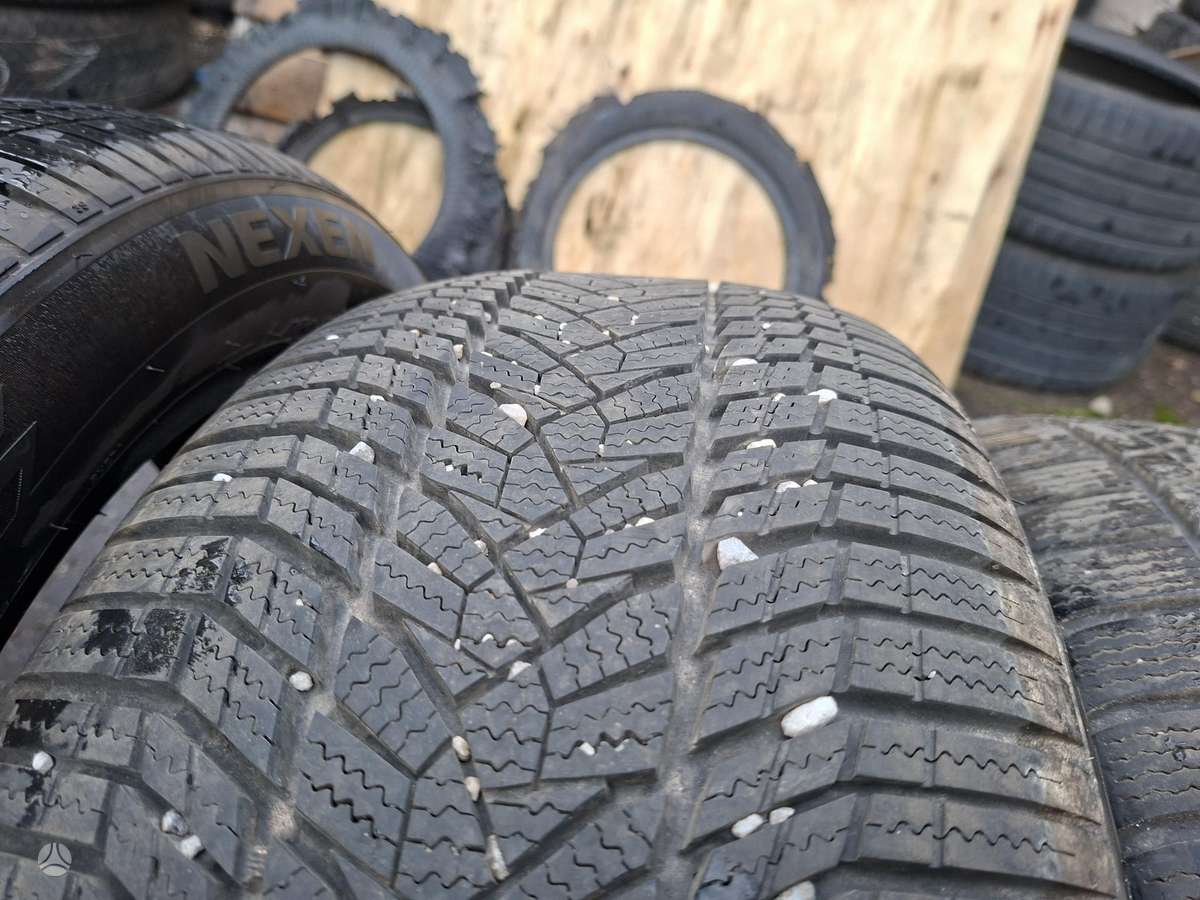 Goodride, winter 235/50 R19