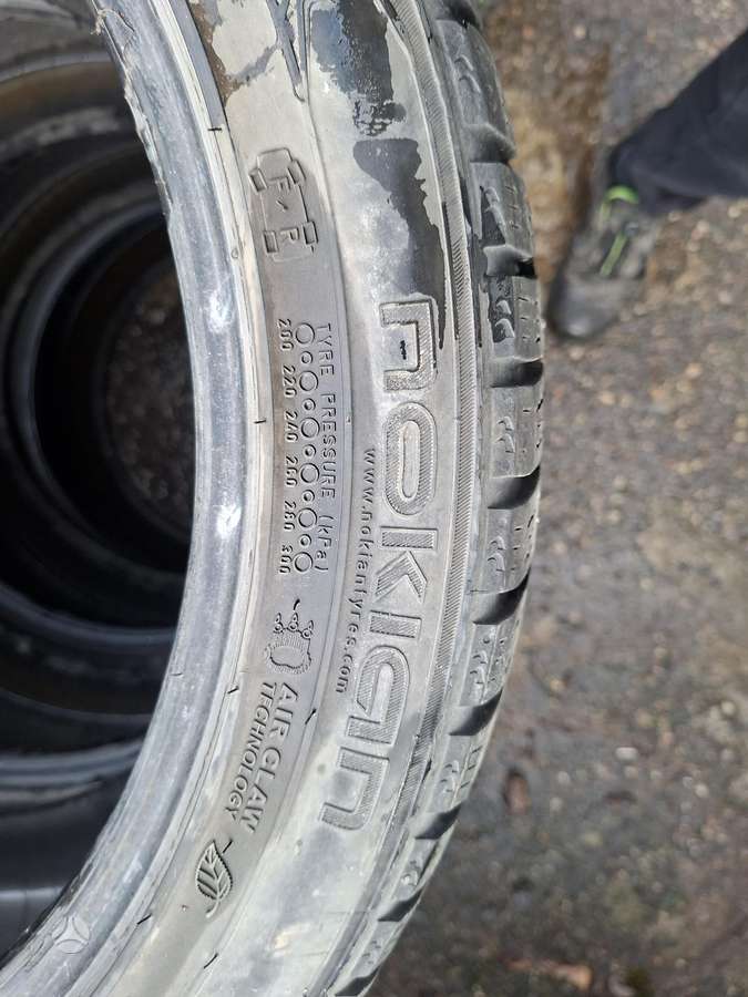 Nokian, winter 225/45 R18