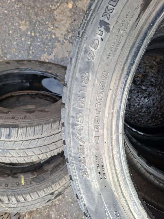 Nokian, winter 225/45 R18