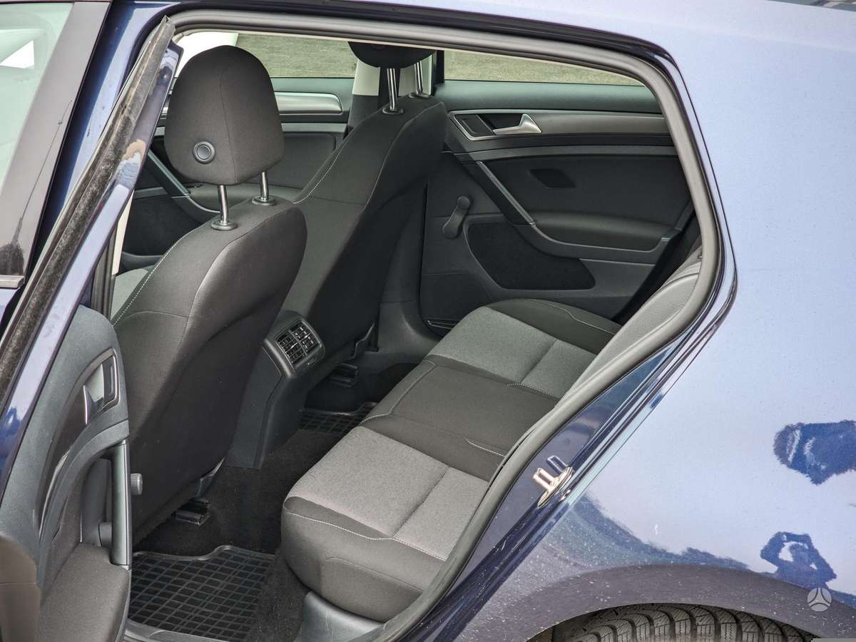 Volkswagen Golf, 1.6 l., Хэтчбек
