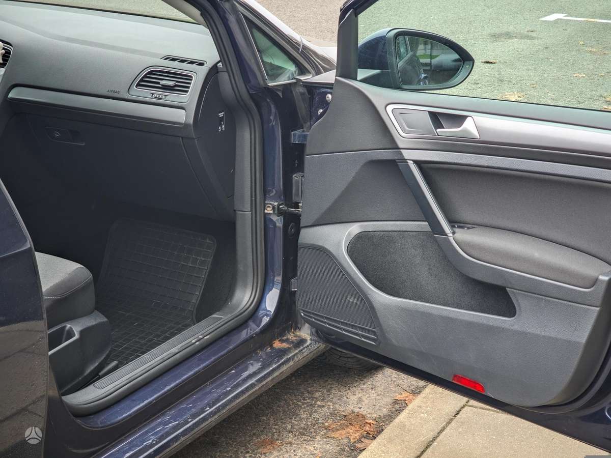 Volkswagen Golf, 1.6 l., Хэтчбек