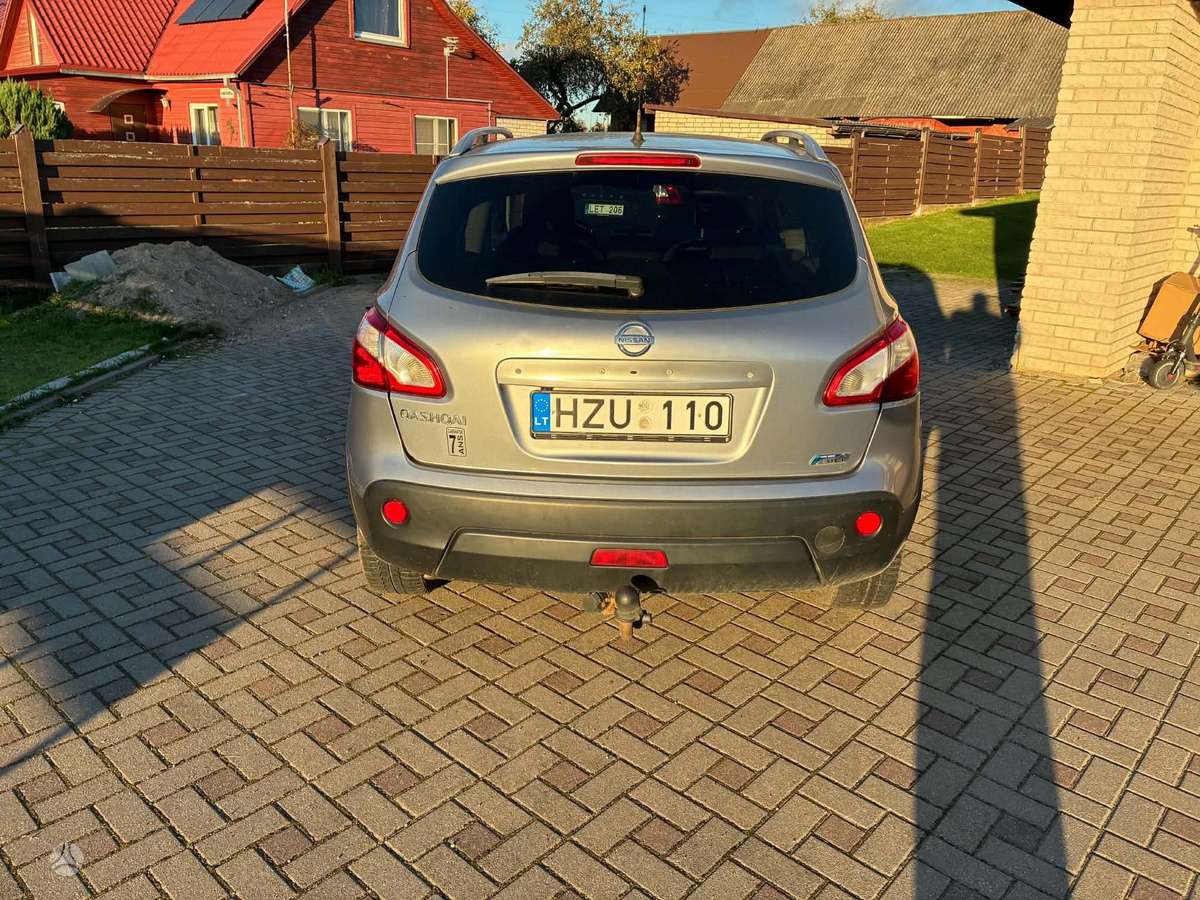 Nissan Qashqai 2011 — photo 7
