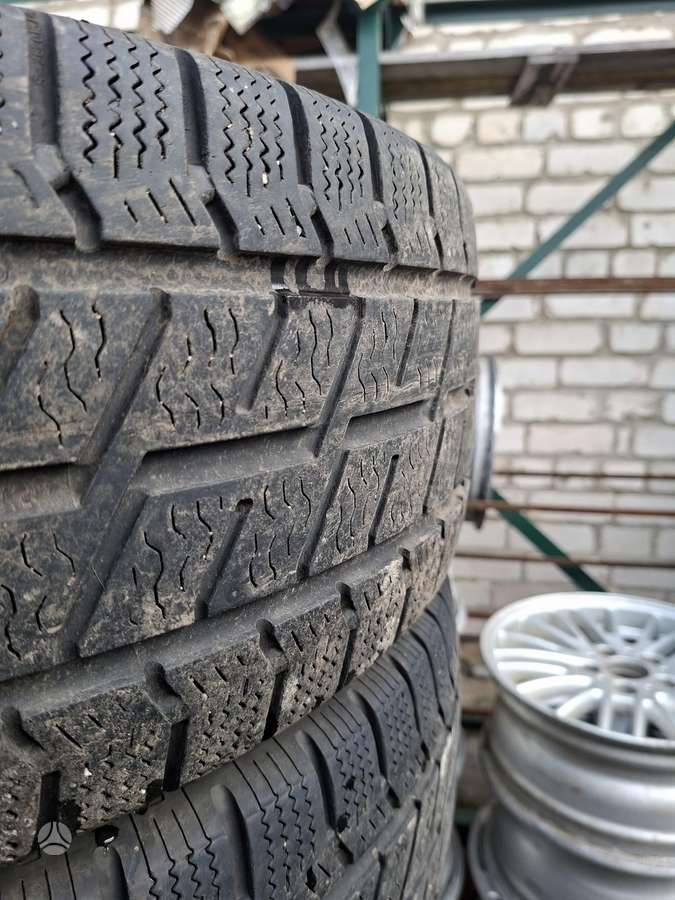Gislaved 5mm, зимние 235/65 R16