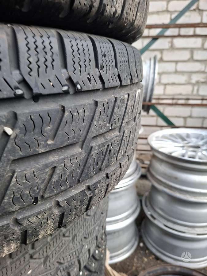 Gislaved 5mm, зимние 235/65 R16