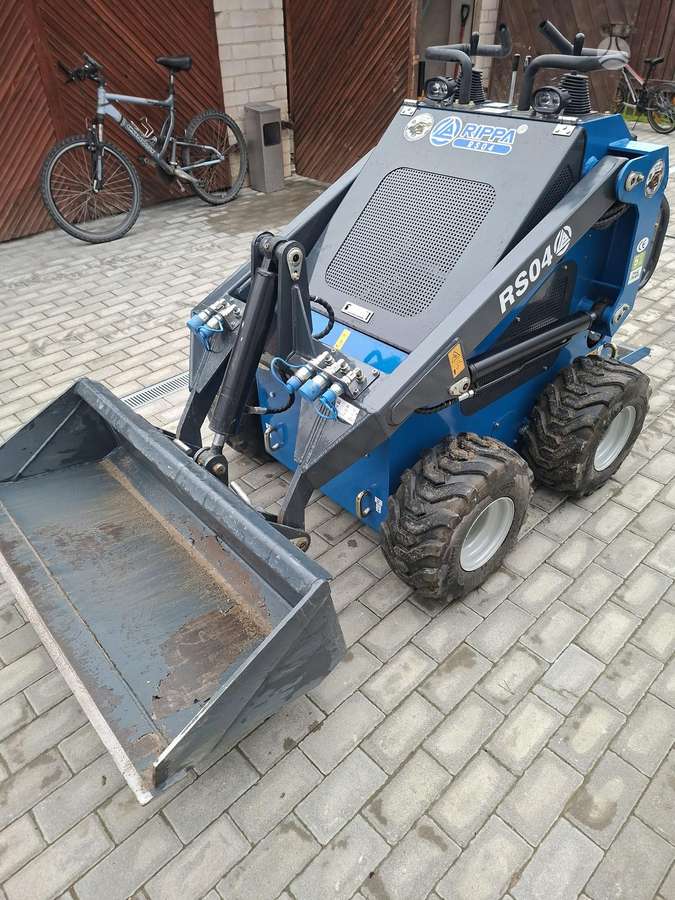 Rippa Rs04, mini krautuvai