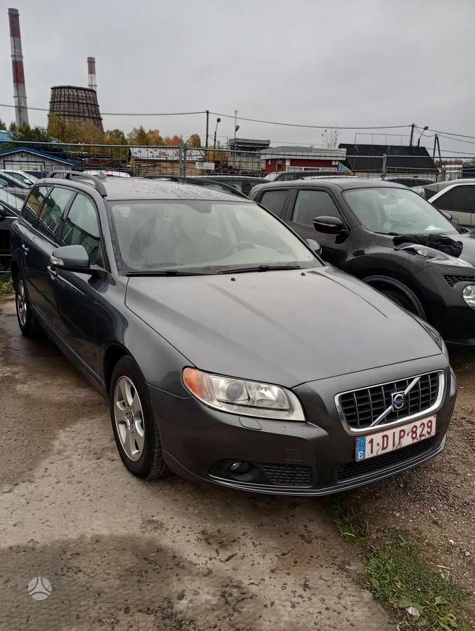 Volvo V70, 2.0 l., Универсал