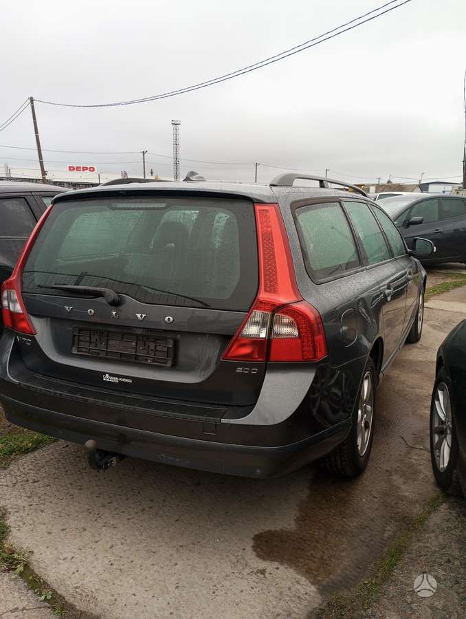 Volvo V70, 2.0 l., Универсал