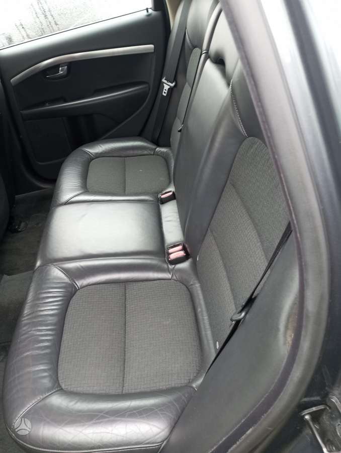 Volvo V70, 2.0 l., Универсал