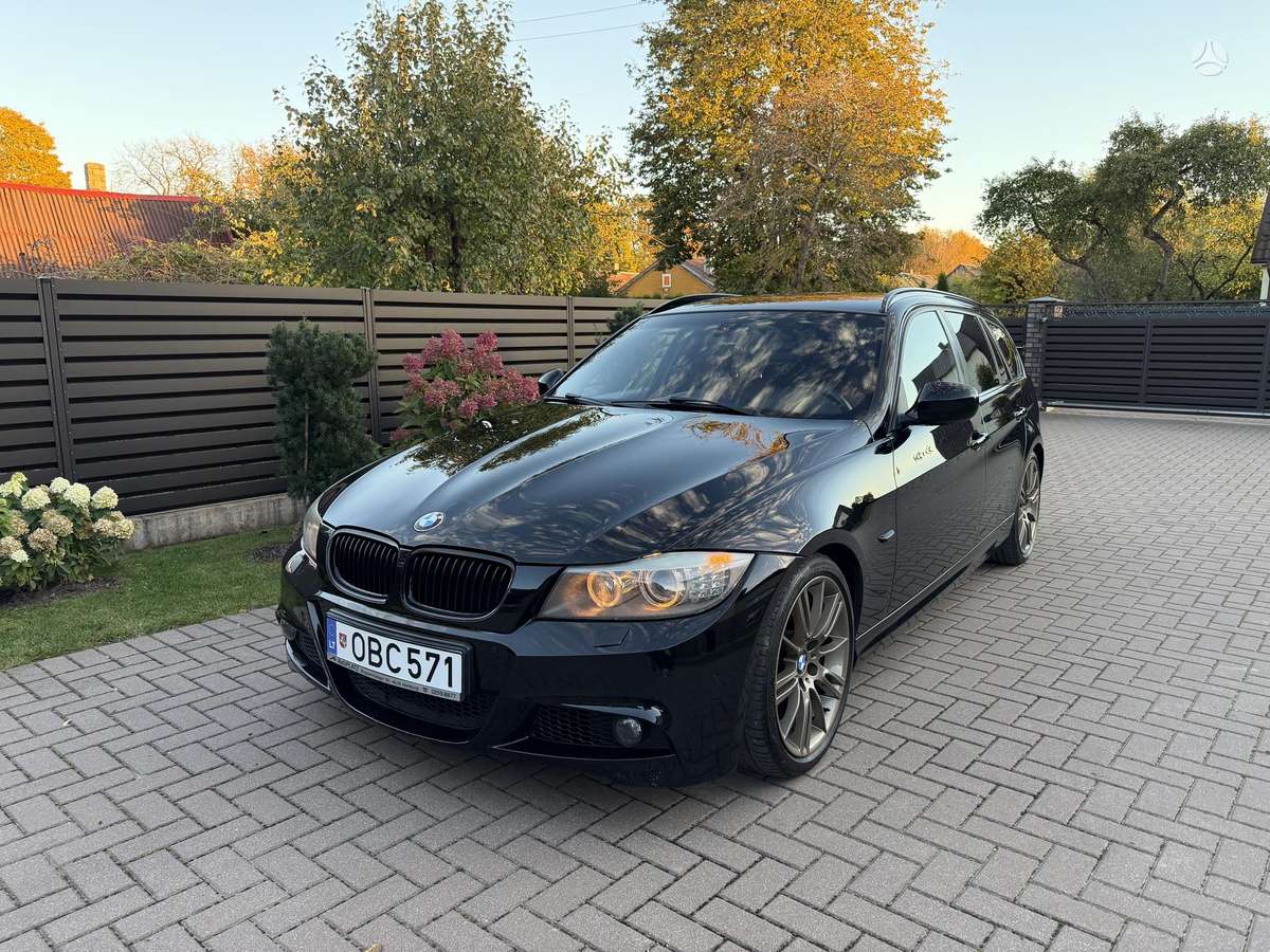 BMW 320, 2.0 l., wagon